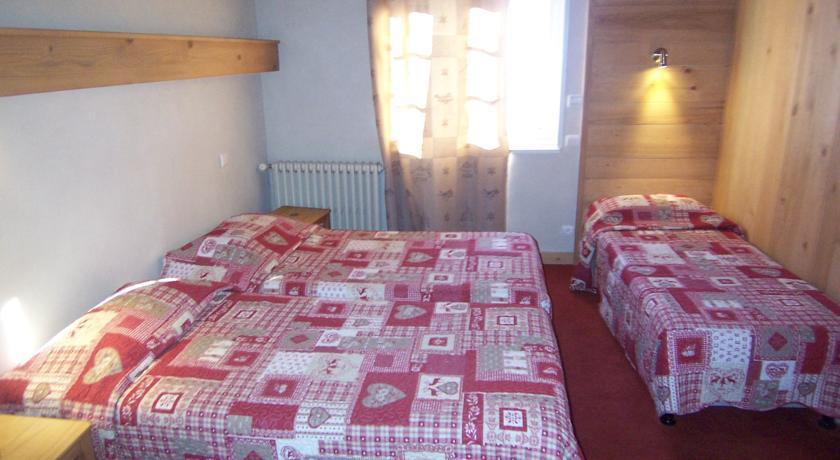 Hotel Les Bernards Praz-sur-Arly Camera foto